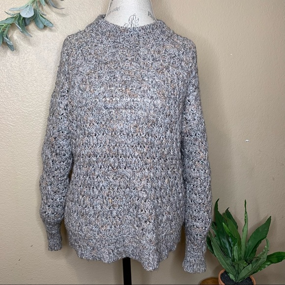 Universal Thread ~ Chunky Knit Sweater Medium - Picture 2 of 6